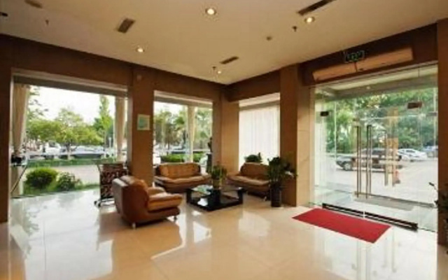 Jinjiang Inn Linyi Train Station Branch