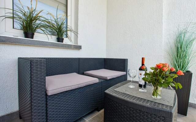 4UApart-Apartment suite Emporio