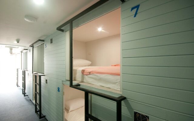 Hotel Capsule Suratthani