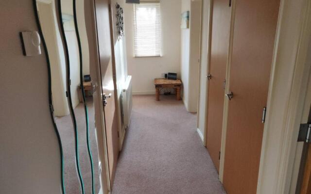 "river Ground Floor Apartment - 70 Skipper Way"