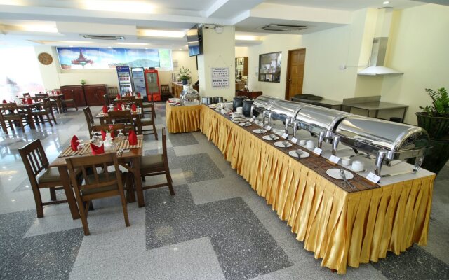 Shwe Htee Hotel