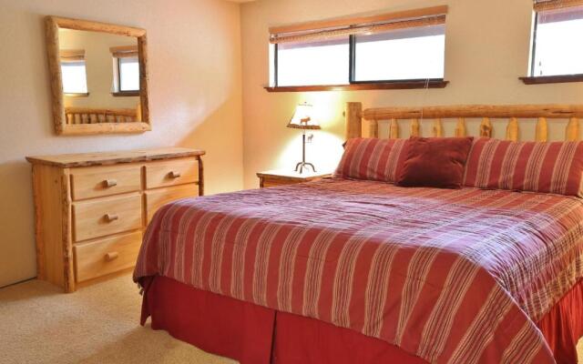 8 Leisure-Hot Tub-3BR/2BA