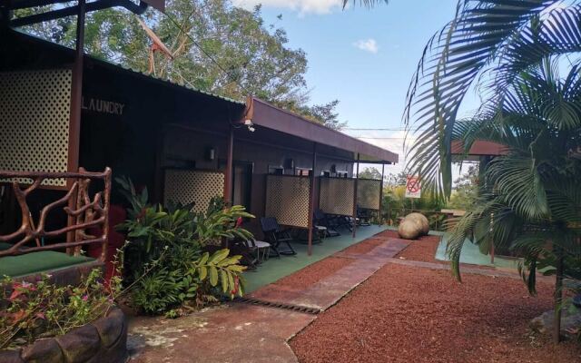 Hotel Palmera Real Hot Springs