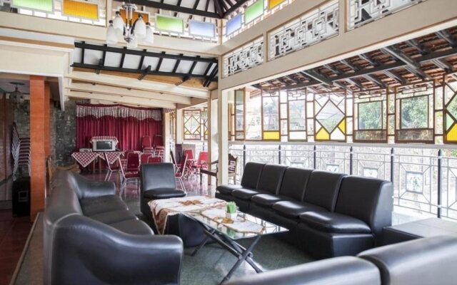 RedDoorz Plus near Jawa Timur Park 1