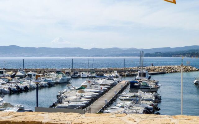 Château de la Madrague 14855