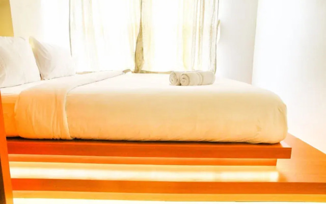Comfortable 1BR Saveria Apartment near The Breeze BSD