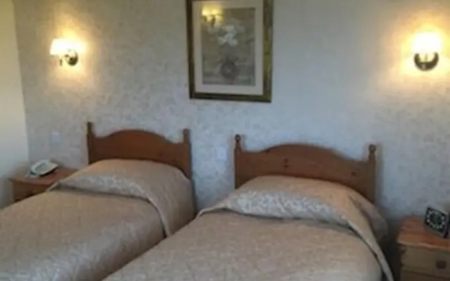 Dormy House Hotel