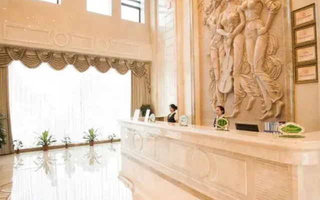 Vienna Hotel (Hong'an)