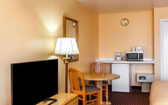 University Inn