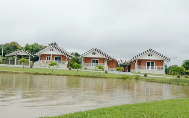 Palm Lodge Resort