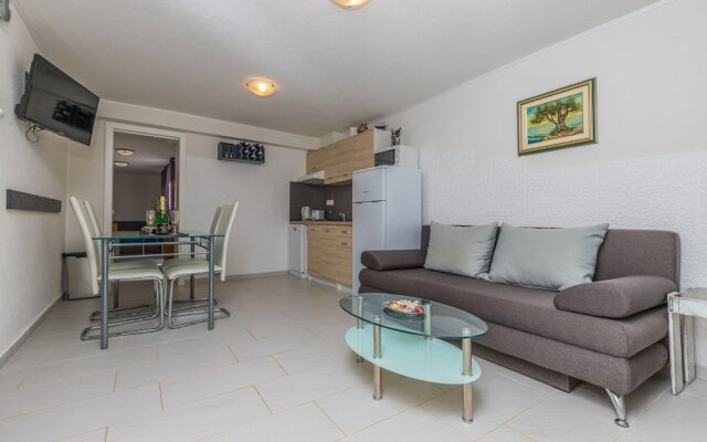 House Pavlina