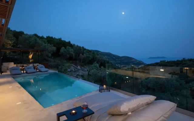 Brand new High-end Faos Villas one