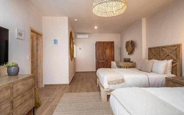 Casa Pandurata - Double Queen - AC Heat - NEW