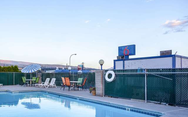 Motel 6 Wenatchee, WA