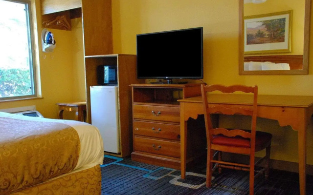 Americas Best Value Inn Addison Dallas
