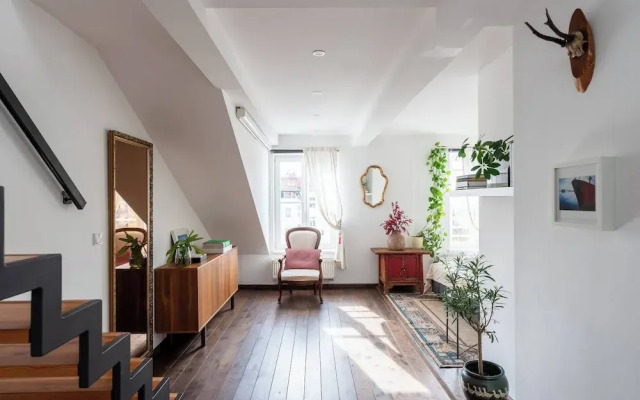 Charming Prague Apartment in Vršovice With Roof Terrace