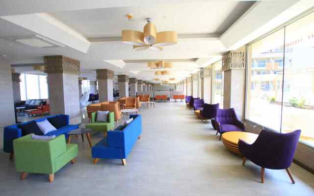 Turunc Premium Hotel