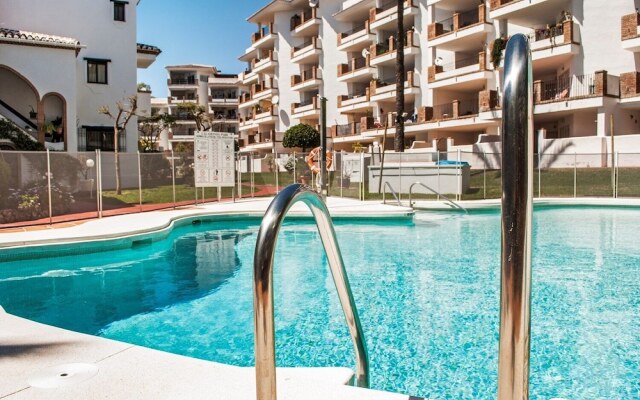 2BR Apartment in Calahonda Near the Beach Ref 91