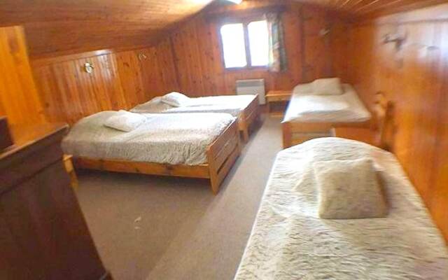 Chalet With 4 Bedrooms in Saint-chaffrey, With Wonderful Mountain View