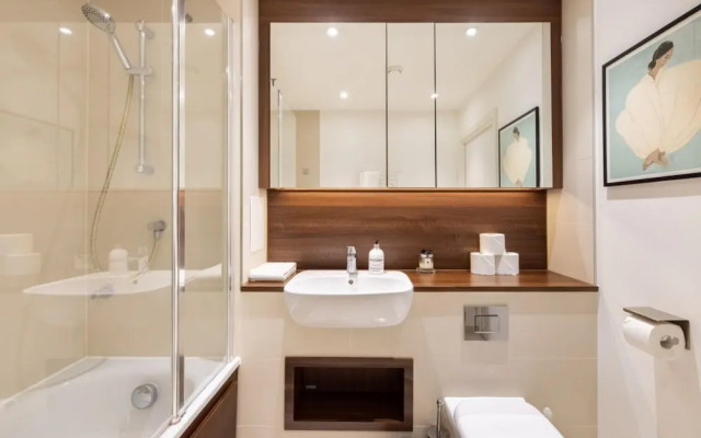 The London Retreat - Alluring 2bdr Flat With Balcony