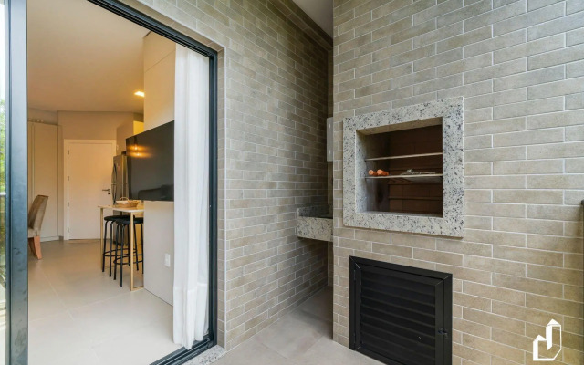 Apartamento com 02 dormitórios em Canto Grande