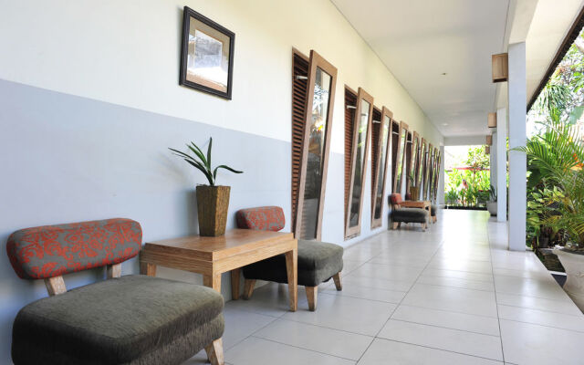Airy Seminyak Petitenget Raya 35 Bali