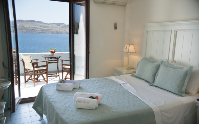 Clara Hotel