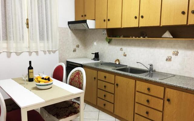 Spacious Sea Front Apartment - Porto Bouffalo - Evia