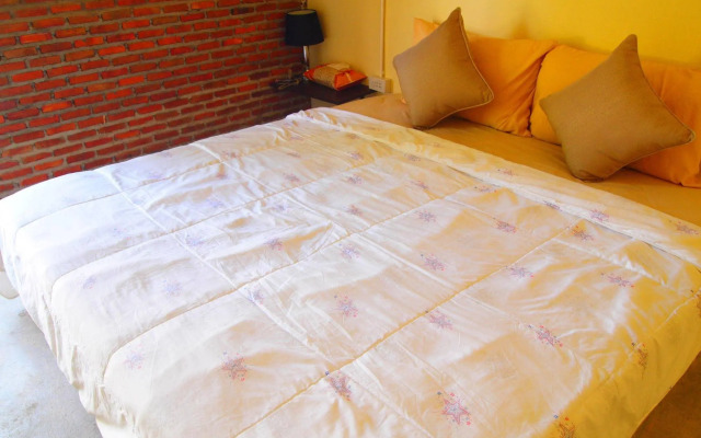 Maesai Holic Lodge
