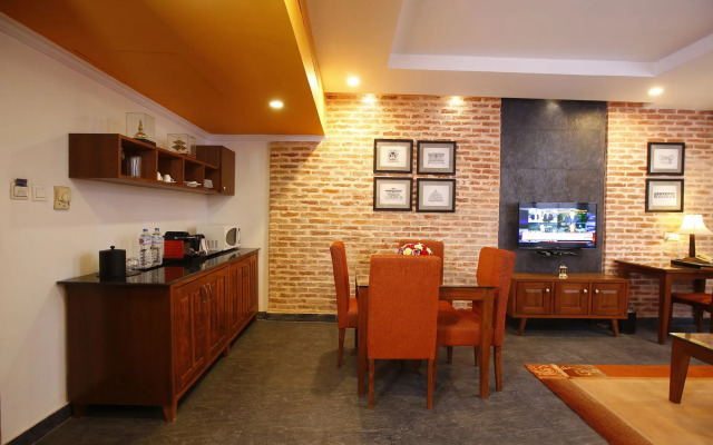 Royal Singi Hotel