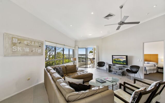 The Lookout Resort