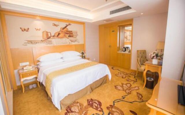 Vienna Hotel Guangdong Huizhou Jiangbei Sanxin