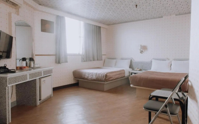 Tong Hsin Hotel