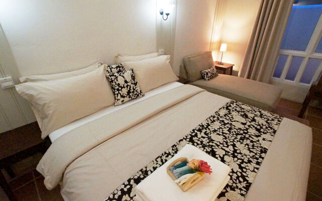 Baan Pimpisa Bangsaray Boutique Residence