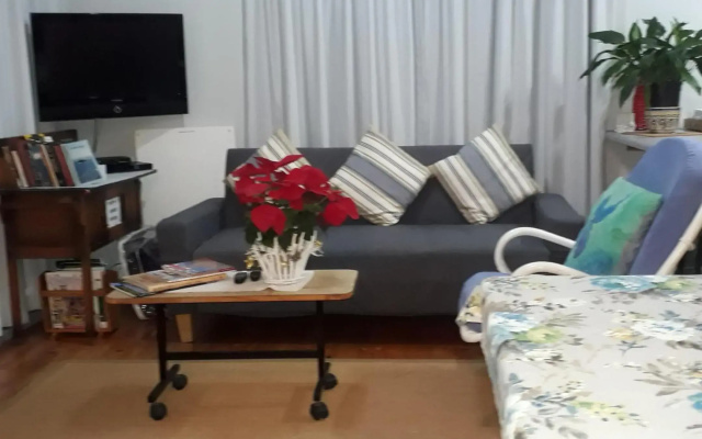 Breakaway Apartment
