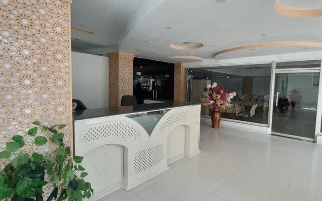 Usmania restaurant and Civic Hotel