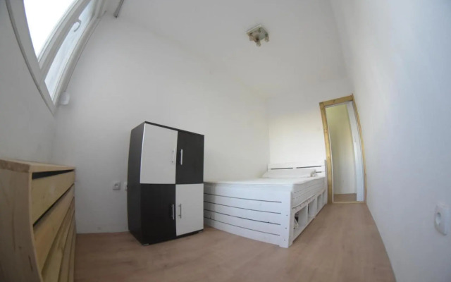 Apartment Dorcol