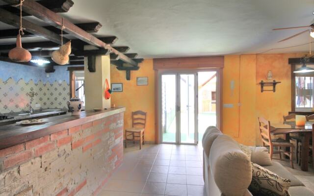 1096 Villa Mirto