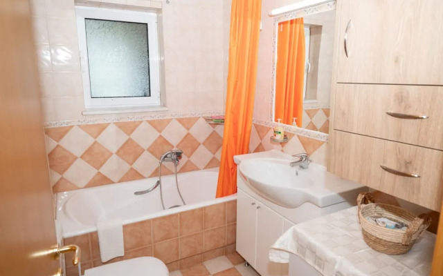 Evia Summer Home Near the Sea-up to 11 Guests