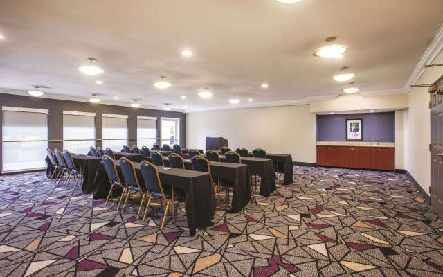 La Quinta Inn & Suites by Wyndham Dublin - Pleasanton