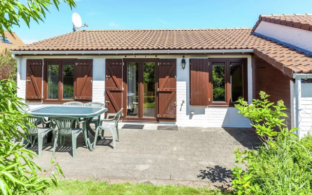Holiday Home With Private Garden in Bredene