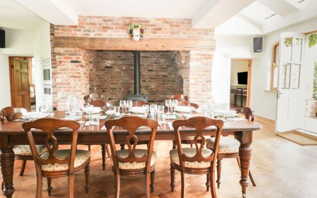 Modney Hall