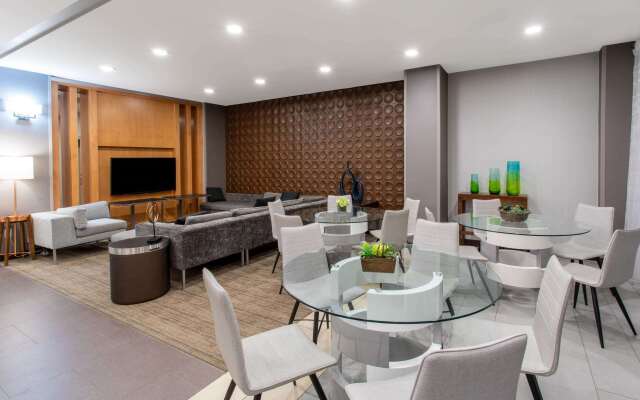 Hawthorn Extended Stay by Wyndham Loveland
