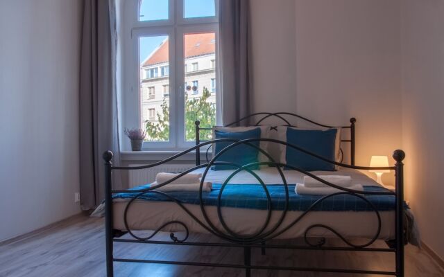 Hostel Mango