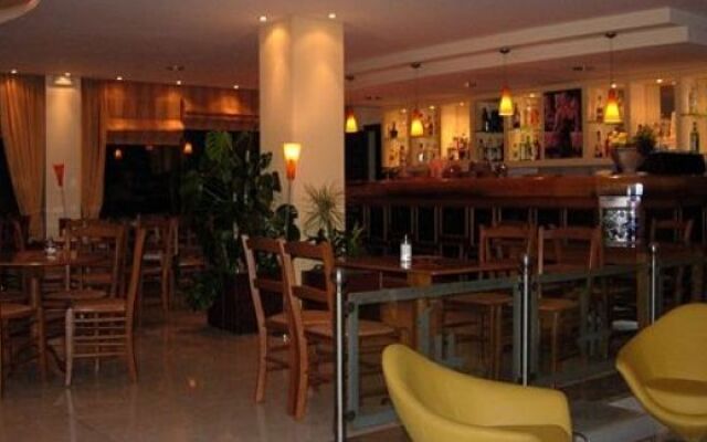 Hotel Lefkadi