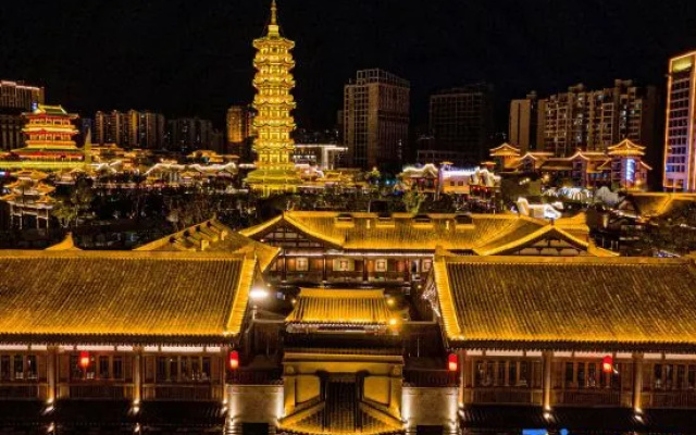 Xichang Qianxun Tangji SCHOLARS Hotel