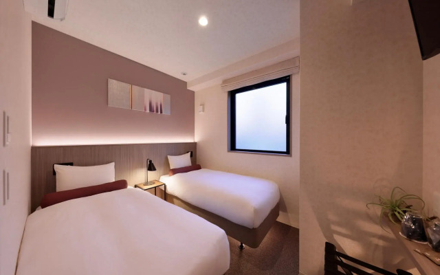Doutonbori Crystal Hotel IV