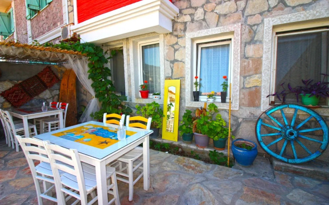 Ilyada Hotel