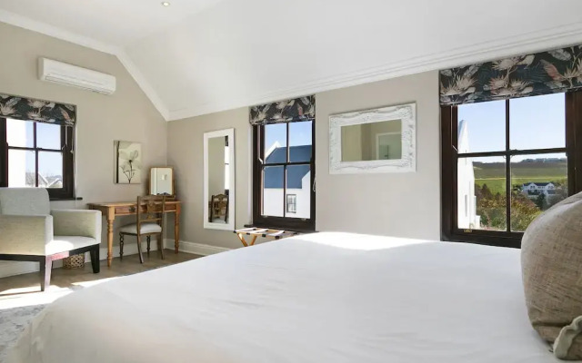 Winelands Golf Lodges 11