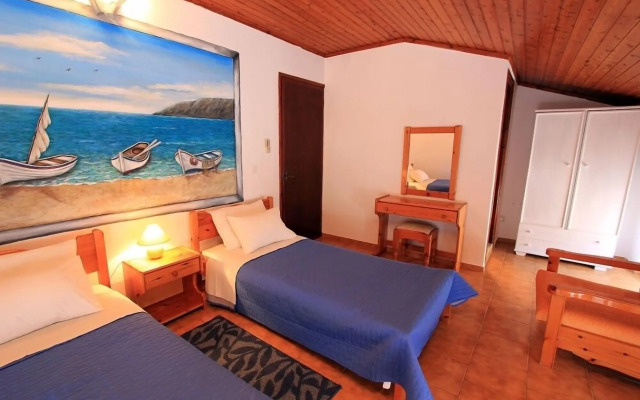 Symi Center